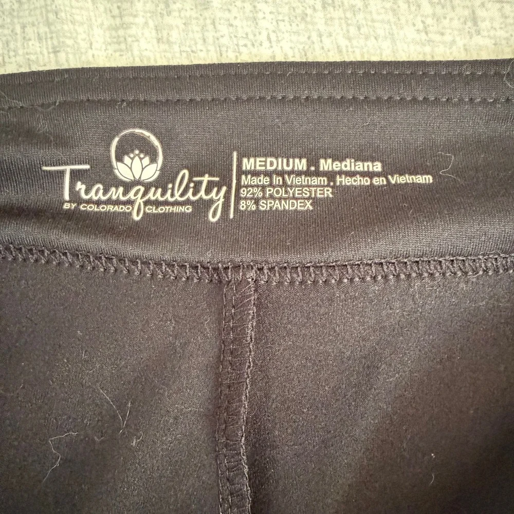 Tranquility Skort Size M Black White Floral Tennis Pickleball Golf Yoga Walking‎